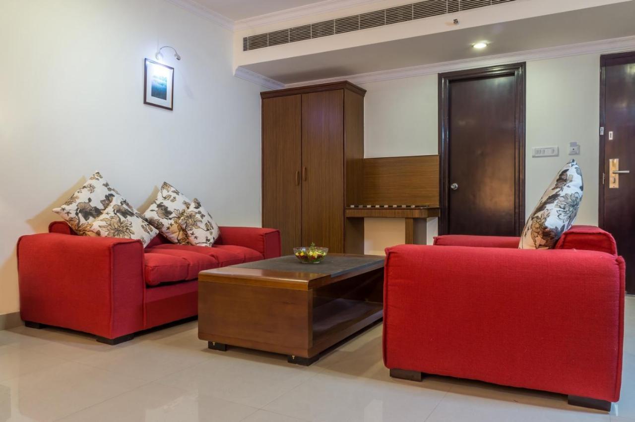 Hotel Saptagiri Hyderabad Bagian luar foto