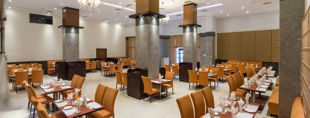 Hotel Saptagiri Hyderabad Bagian luar foto